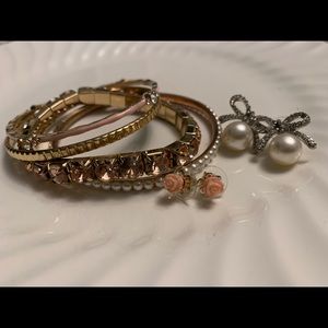 8 piece jewelry bundle